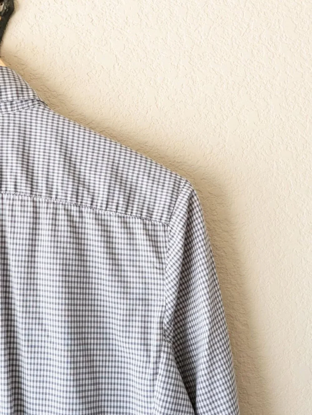 Banana Republic Soft Wash Gingham Shirt Mens L Granite Blue Cotton Button Down